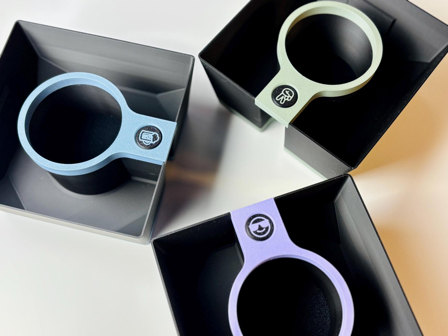 Übersicht der Gravur-Optionen für personalisierte Snackbox – verschiedene Schriftarten zur individuellen Gestaltung bei ZWOBE.