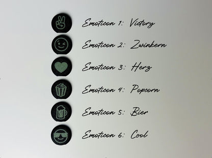 Übersicht der Gravur-Optionen für personalisierte Snackbox – verschiedene Schriftarten zur individuellen Gestaltung bei ZWOBE.