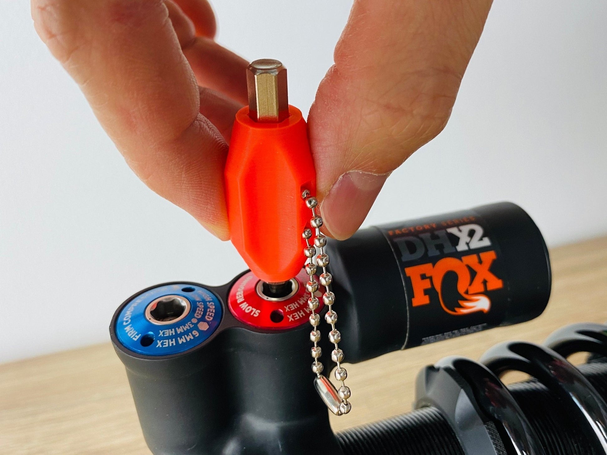 MTB Dämpfer Tool 2.0 – Einstellwerkzeug für Fox DHX2 & Float X2 Downhill - Rad - ZWOBE