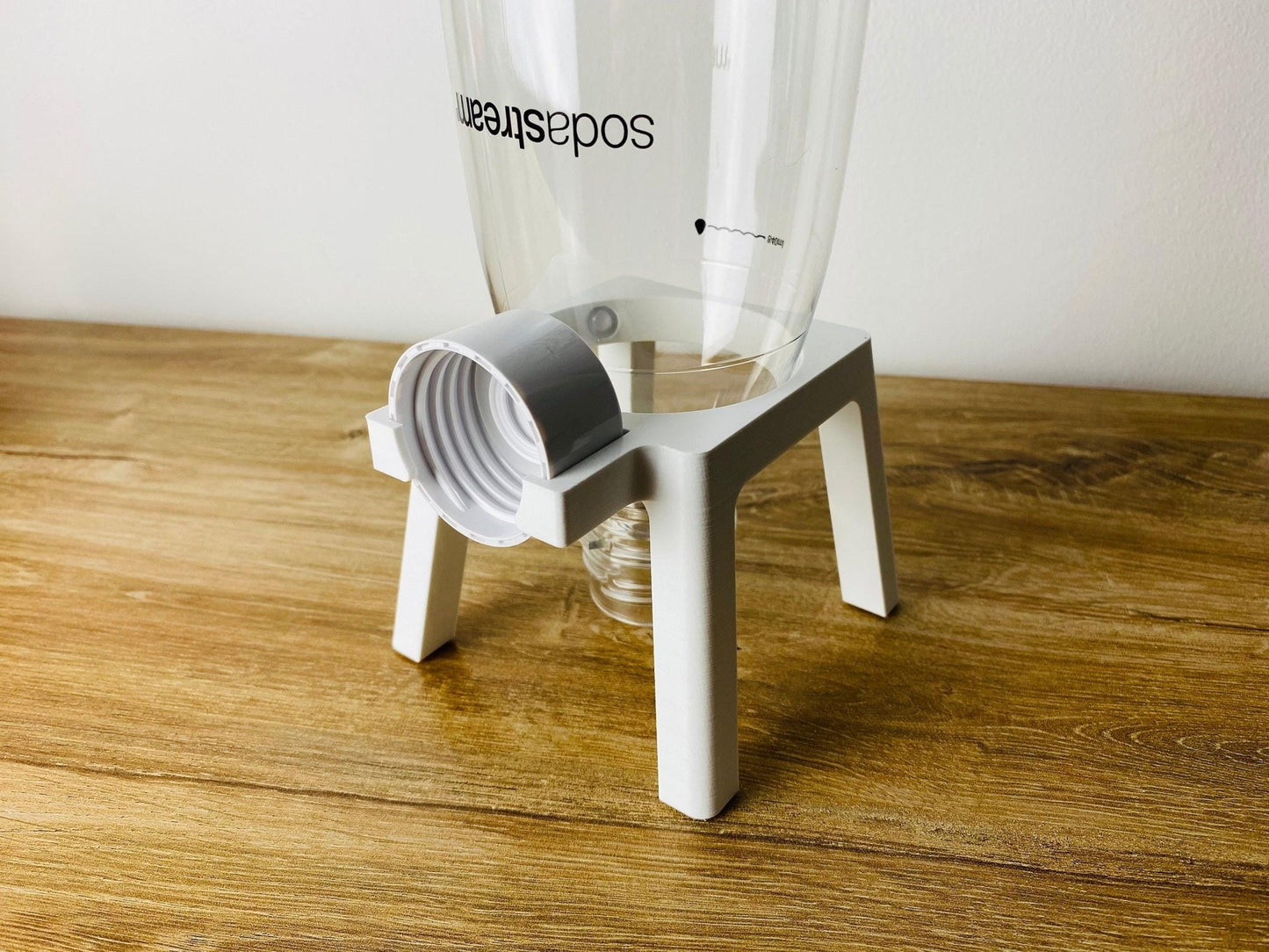 Sodastream Fuse Flaschenhalter – Abtropfgestell für Kunststoffflaschen aus 3D Druck - Sonstiges - ZWOBE